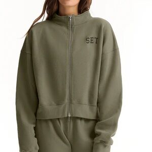 Rare SET ACTIVE Olive Green Zip-Up Sweatshirt and sweatpants